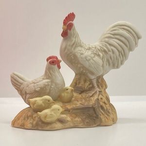 Homco #1459 - Hen/Rooster and Three Baby Chicks Figurine